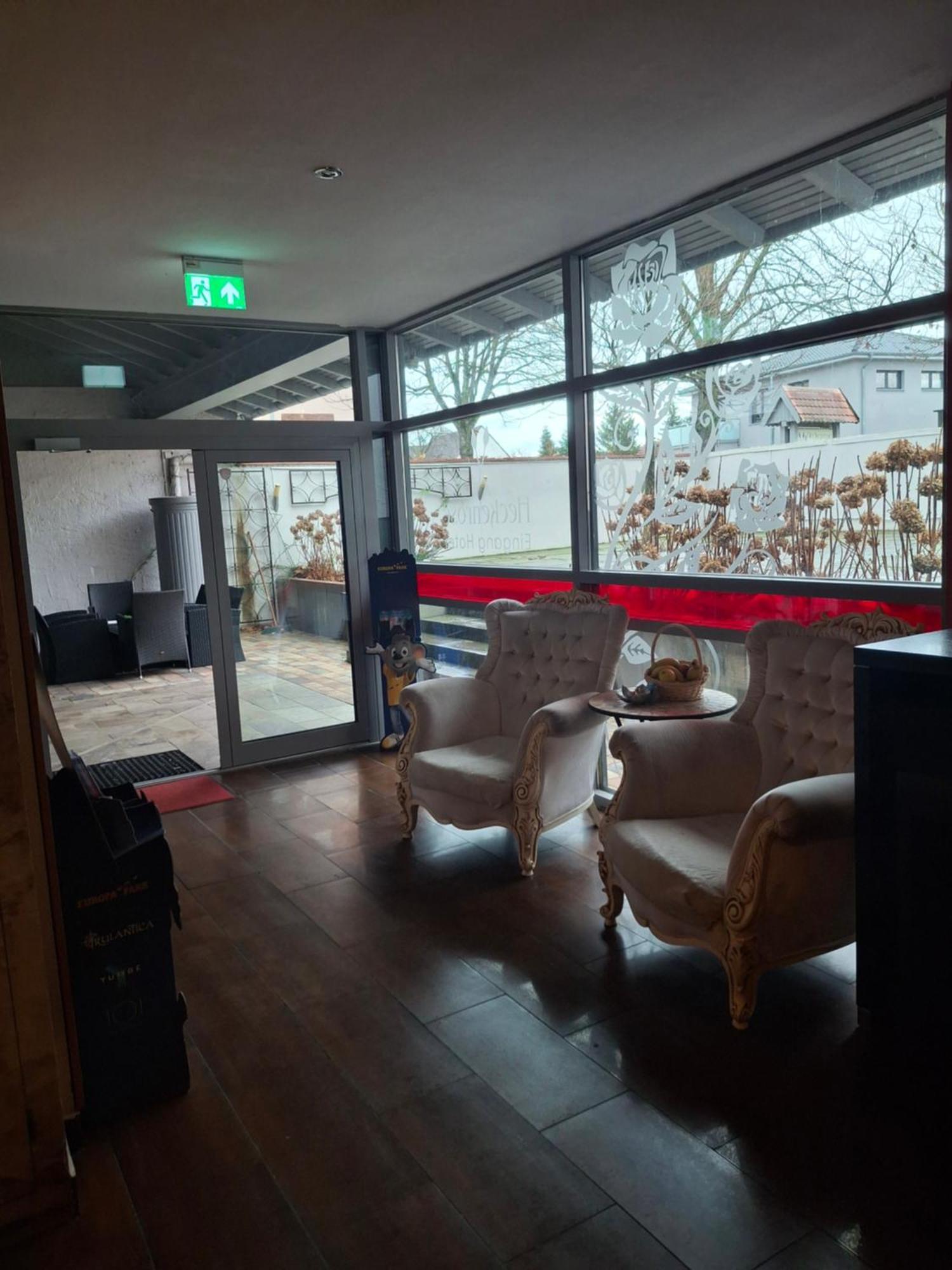 Self Checkin Hotel Heckenrose Lorin Рингсхайм Екстериор снимка
